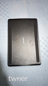 wacom intuos pro pen and touch tablet PTH660 - 2